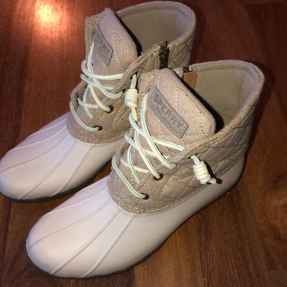 Sperry duck boots
